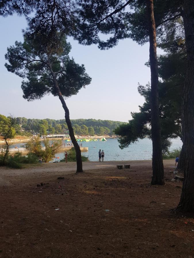 Leut Apartment, 3Min Beach, 15Min Center Pola Esterno foto