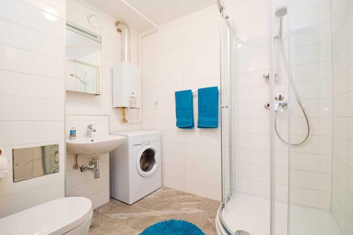 Leut Apartment, 3Min Beach, 15Min Center Pola Esterno foto