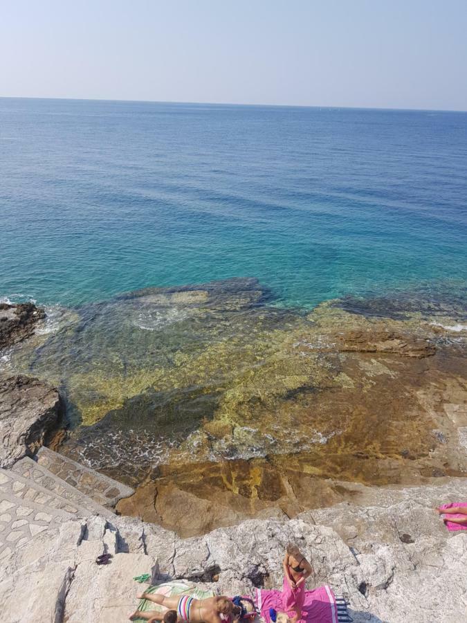 Leut Apartment, 3Min Beach, 15Min Center Pola Esterno foto
